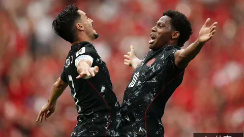 东道主神级进球！卡塔尔1-0领先